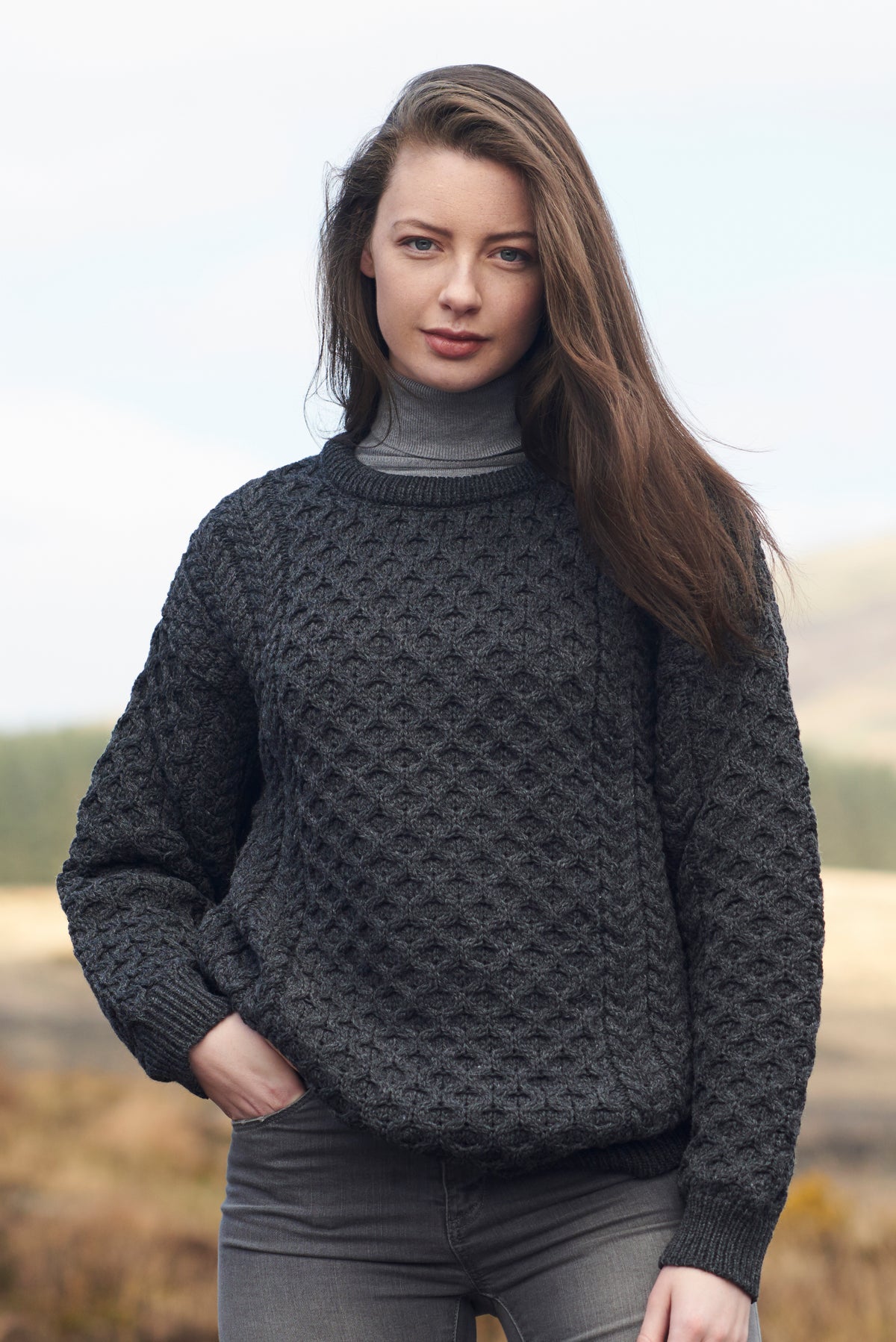 Traditional Women&#39;s Aran Sweater Super Soft-Grey